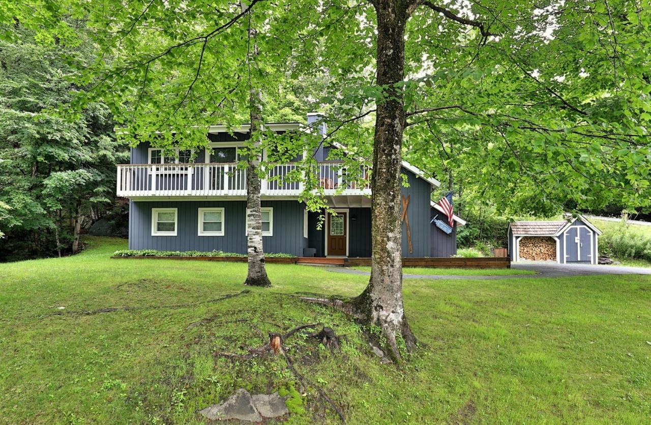 Chalet At The Base Of Okemo Mountain ลัดโลว์ ภายนอก รูปภาพ